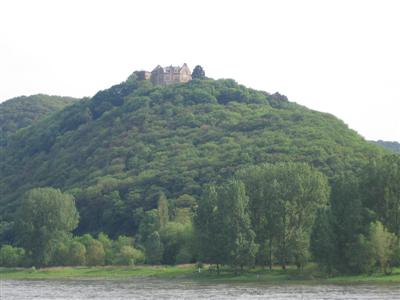Castle Rheineck (also known as Byteburg) above Bad Niederbreisig 