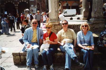 Lunch in Verona sitting at a fountain